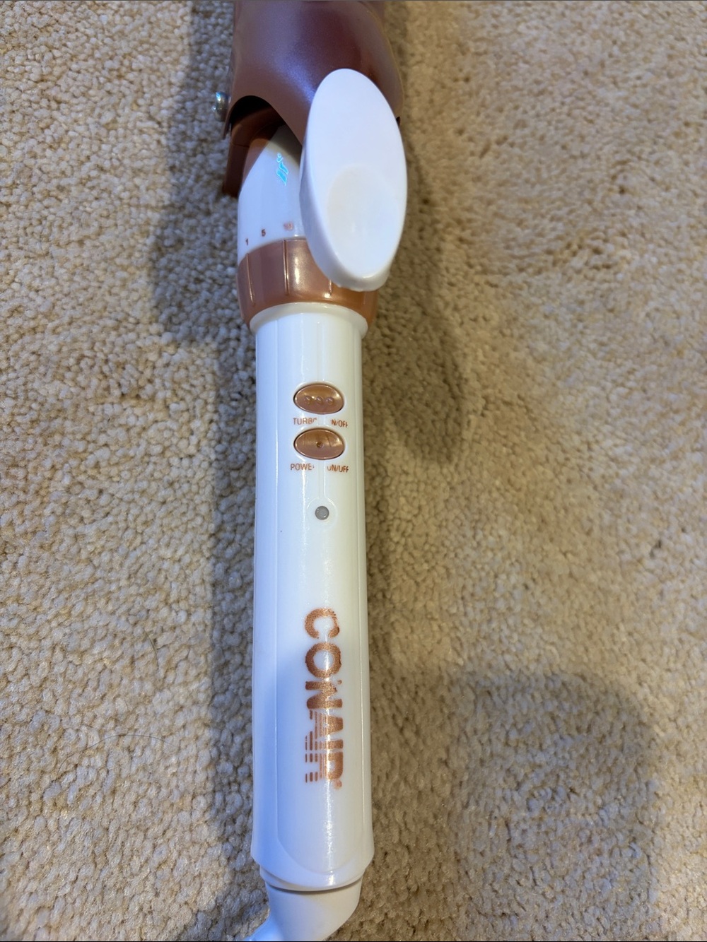 Conair double ceramic curling iron 1 1/2” rose gold soft waves - Picture 3 of 3